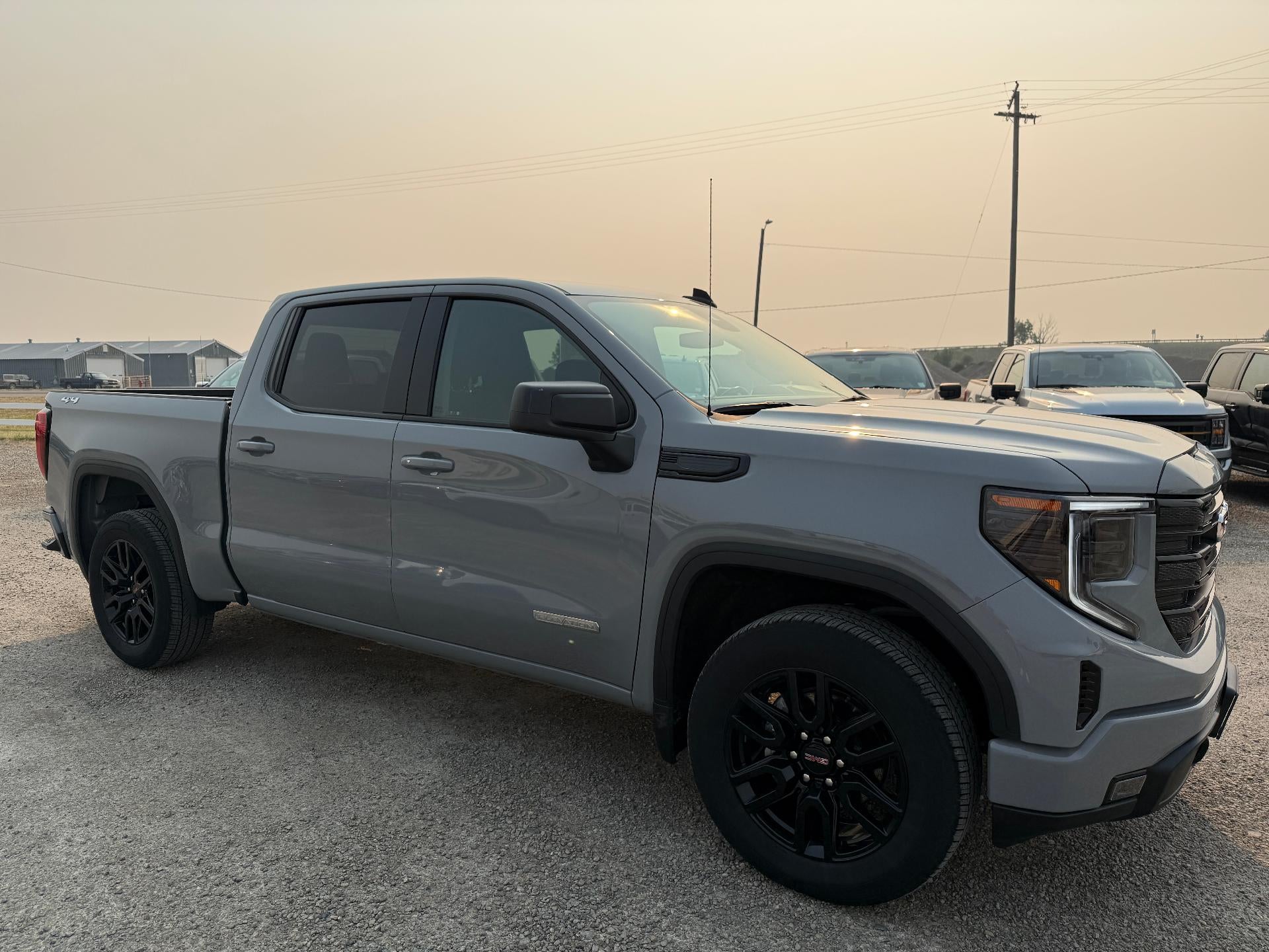 2024 GMC Sierra 1500 Elevation