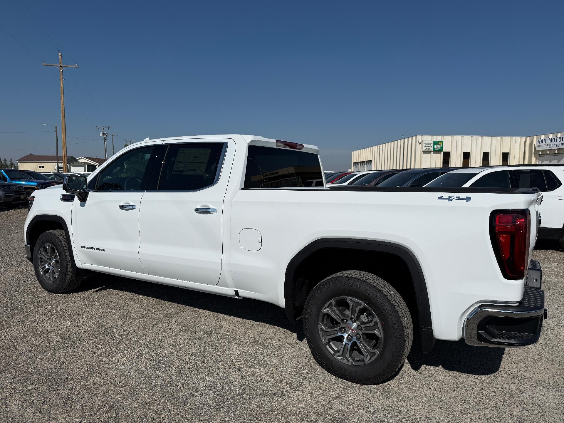 2026 GMC Sierra 1500 SLT
