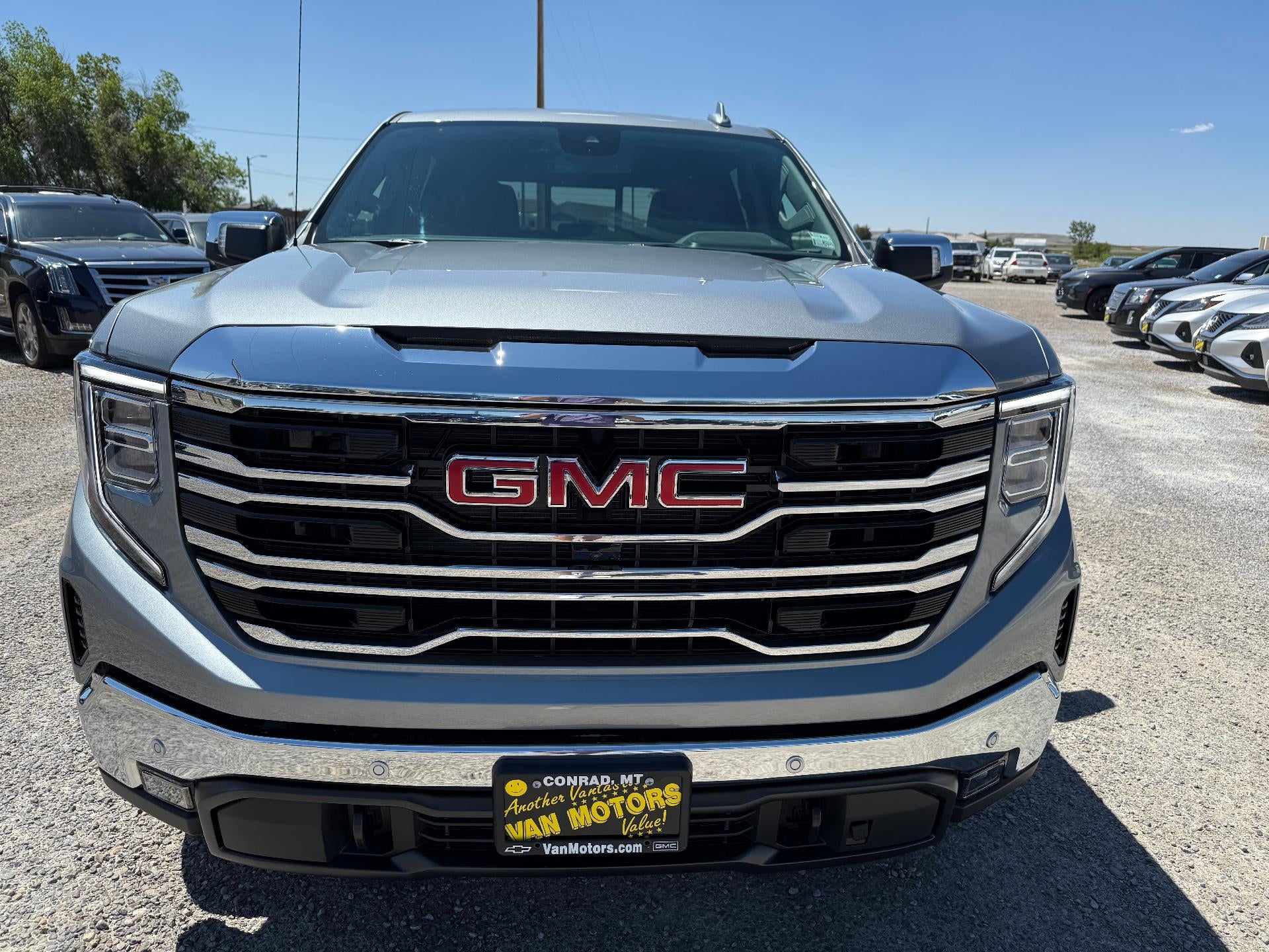 2025 GMC Sierra 1500 SLT