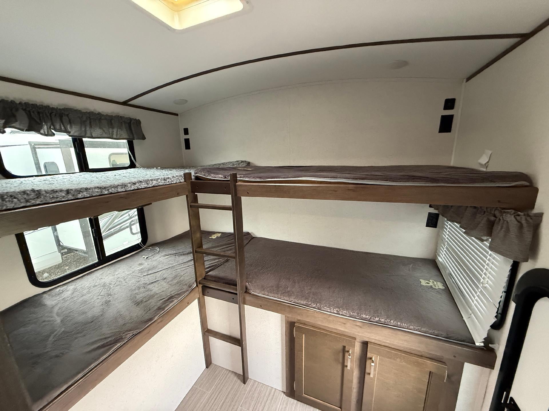 2020 PASSPORT PP3100QB20 Base