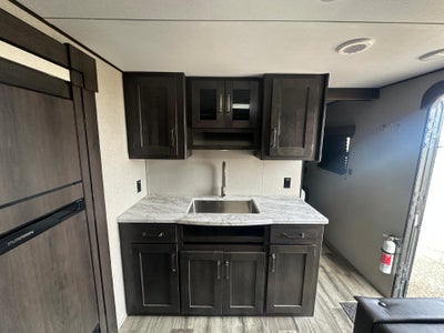 2023 GRAND DESI 260RB Base