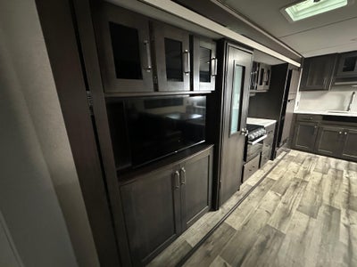 2023 GRAND DESI 260RB Base