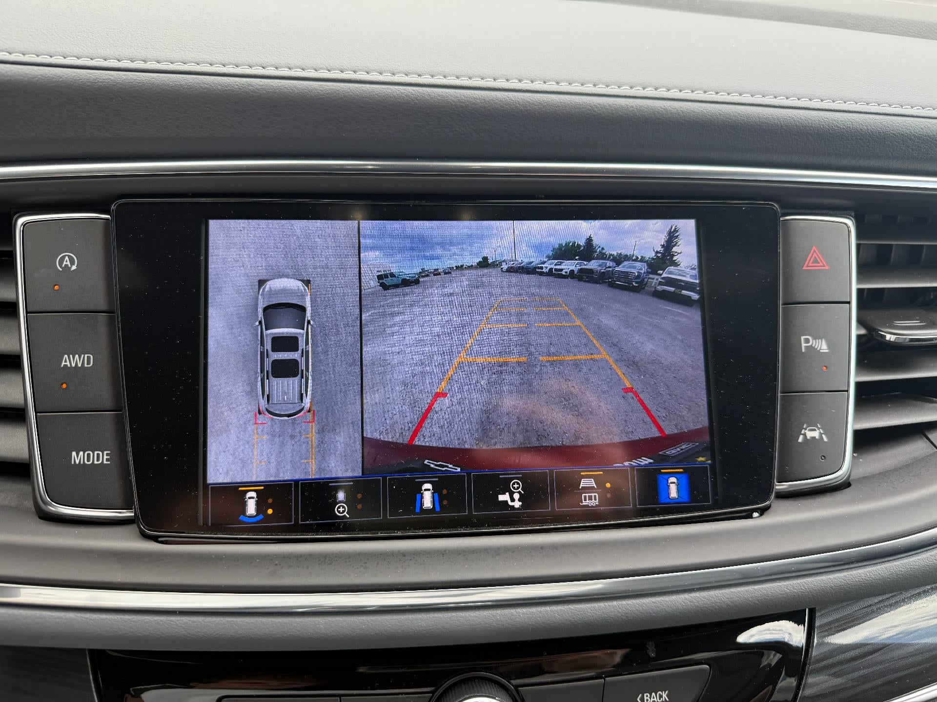 2024 Buick Enclave Essence