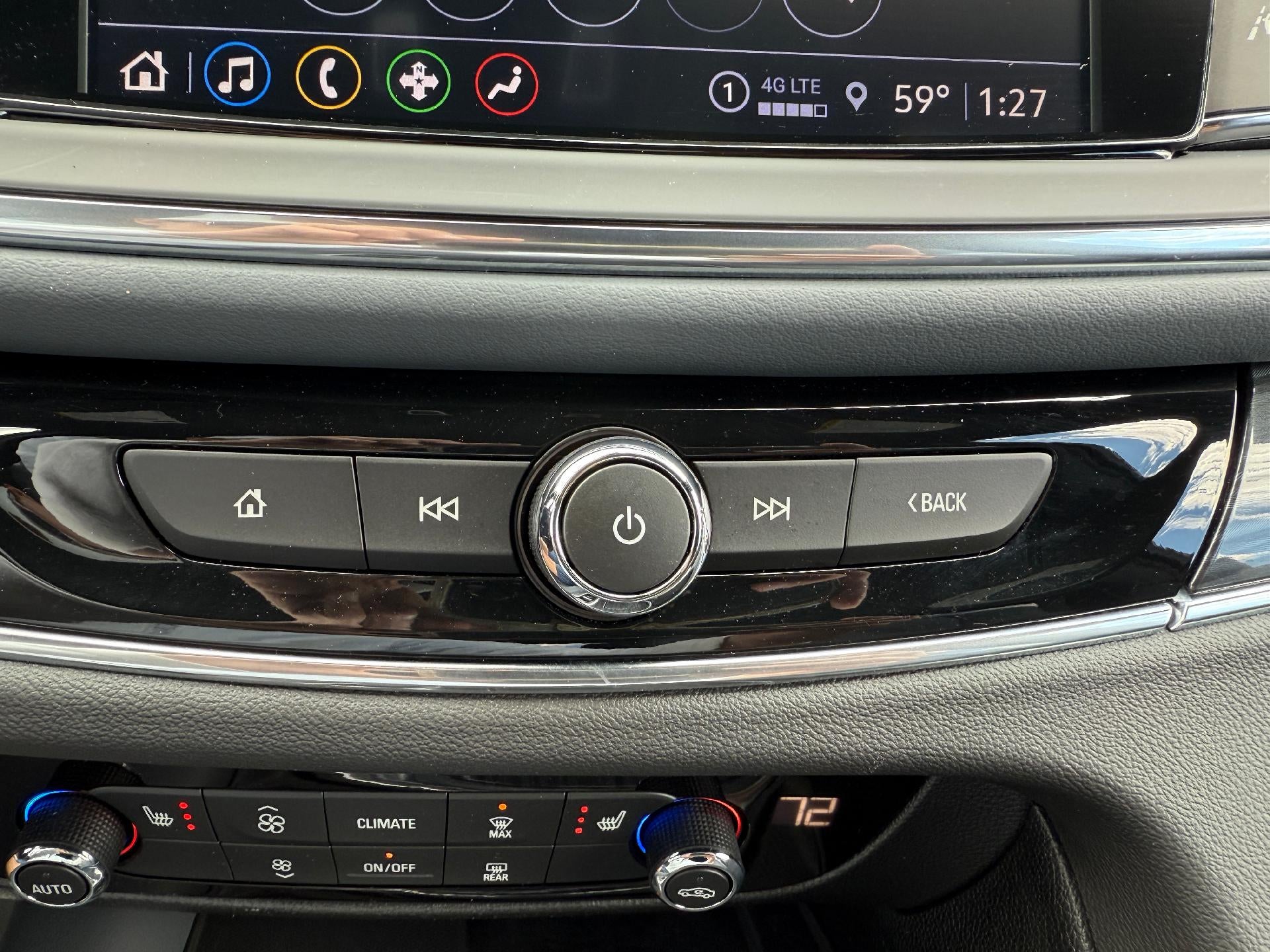2024 Buick Enclave Essence