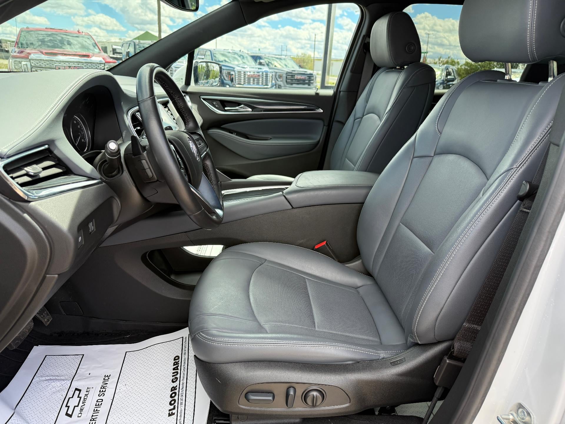 2024 Buick Enclave Essence
