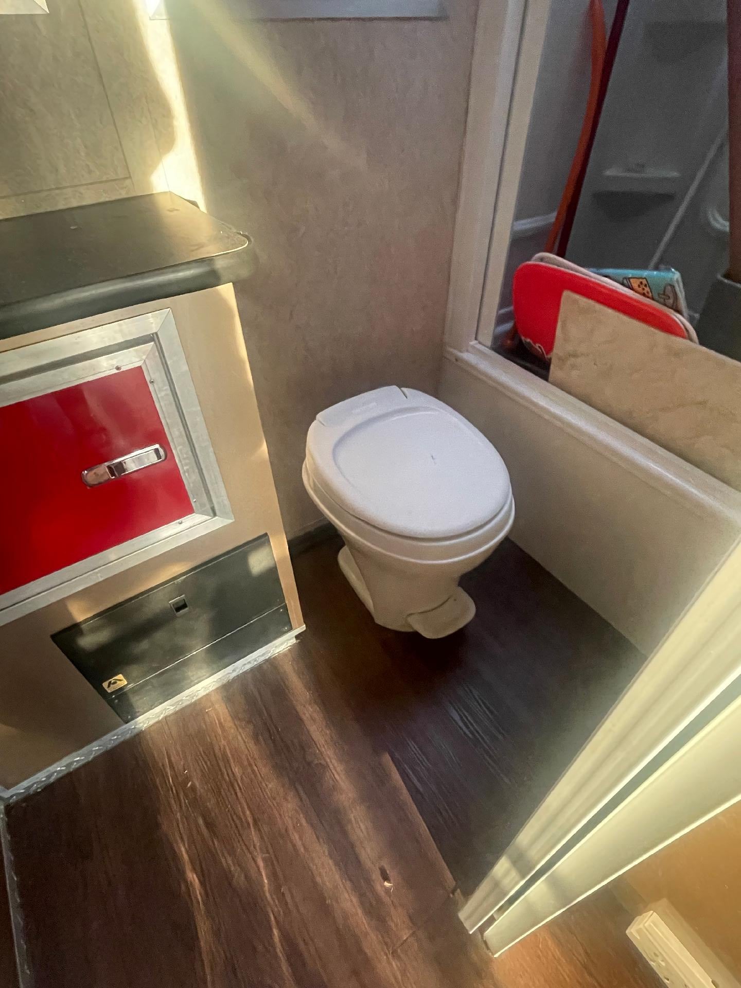 2008 MIRAGE FOOD Base