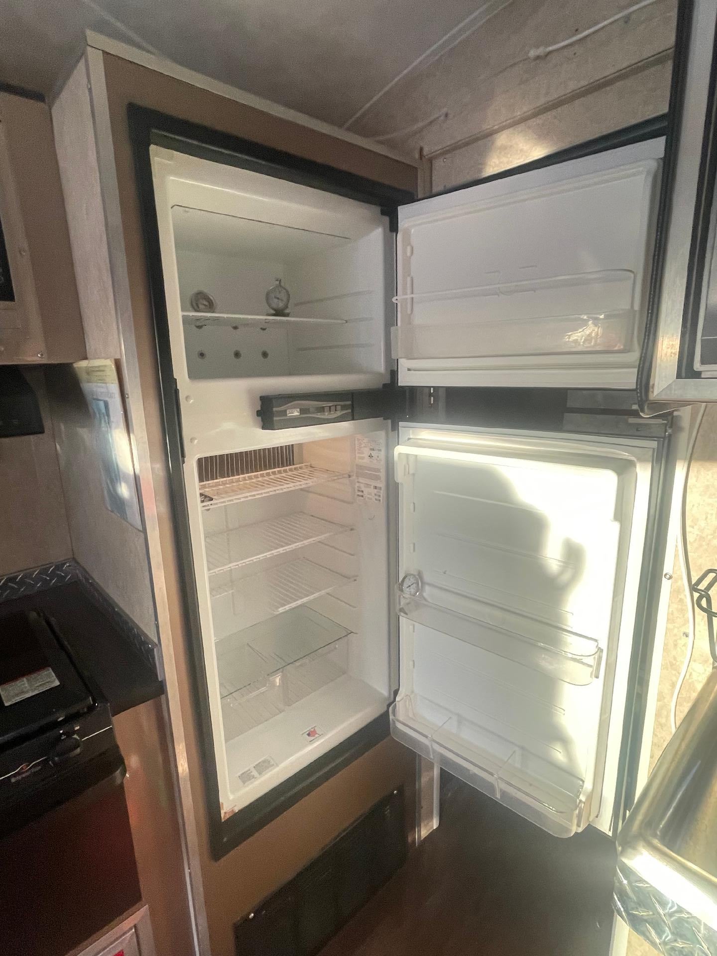 2008 MIRAGE FOOD Base