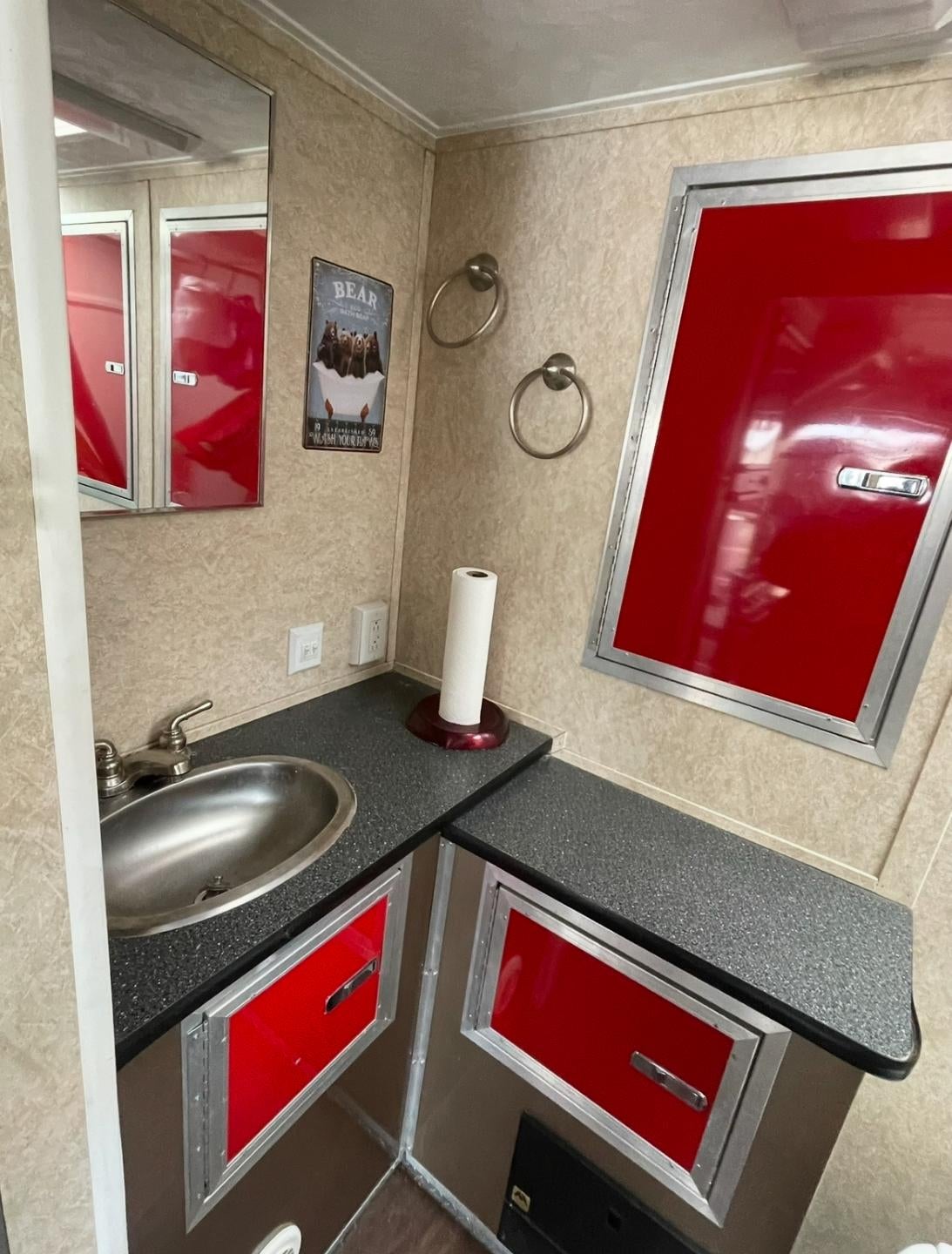 2008 MIRAGE FOOD Base