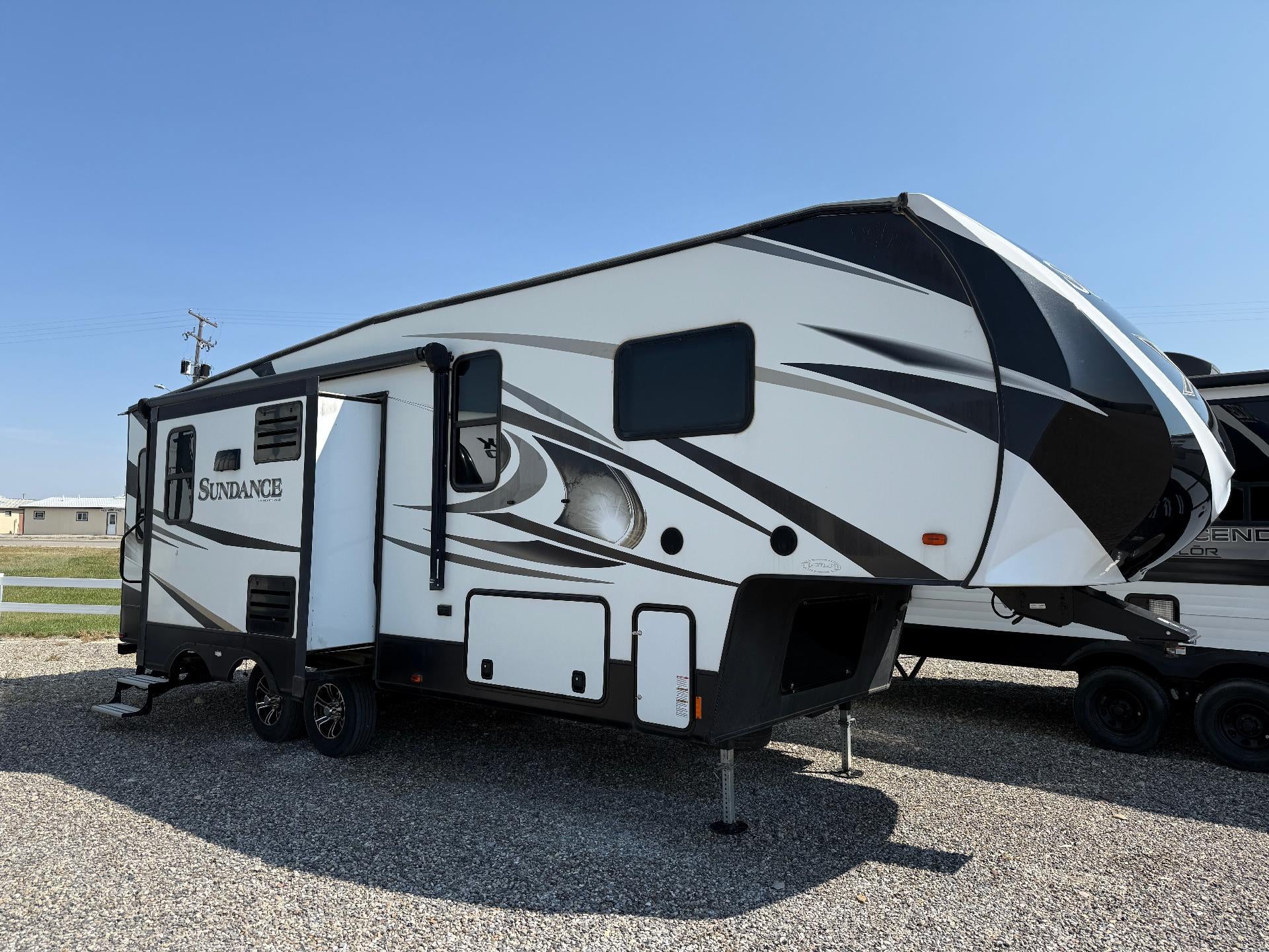 2018 SUNDANCE 269TS Base