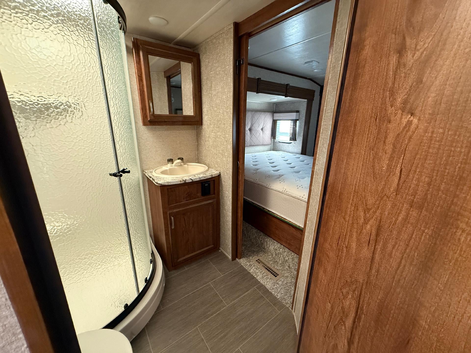 2018 SUNDANCE 269TS Base