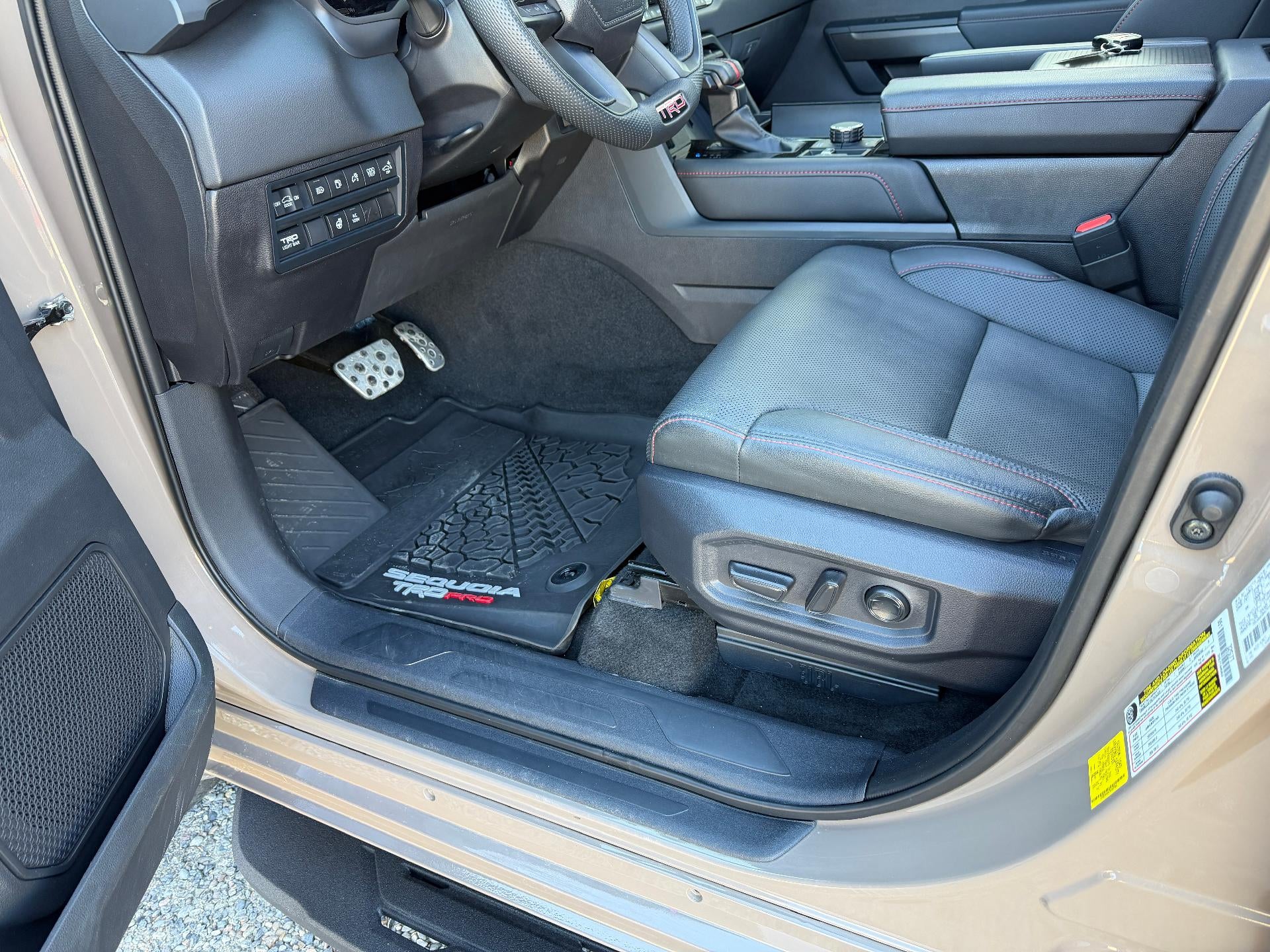 2025 Toyota Sequoia SR5