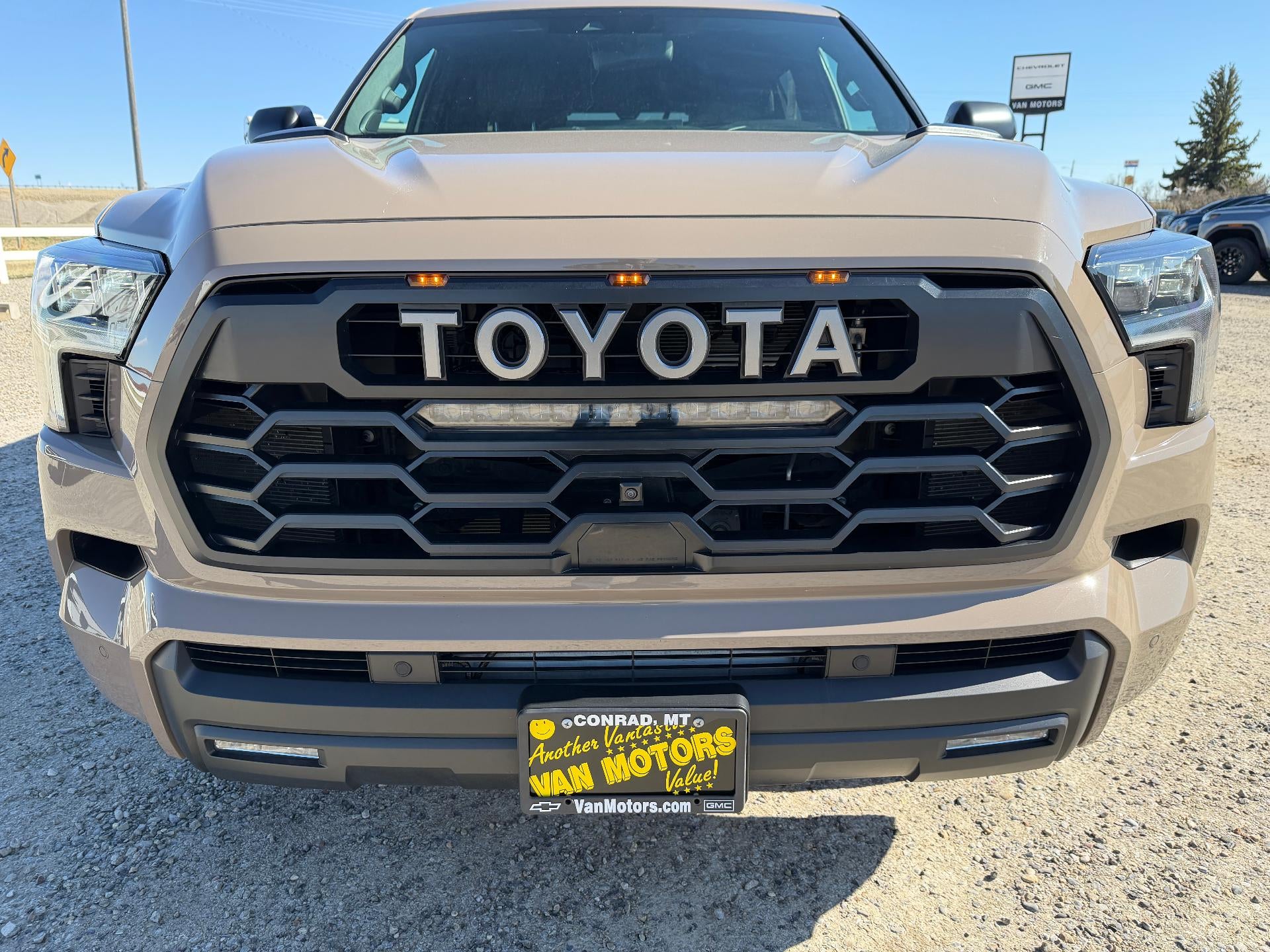 2025 Toyota Sequoia SR5