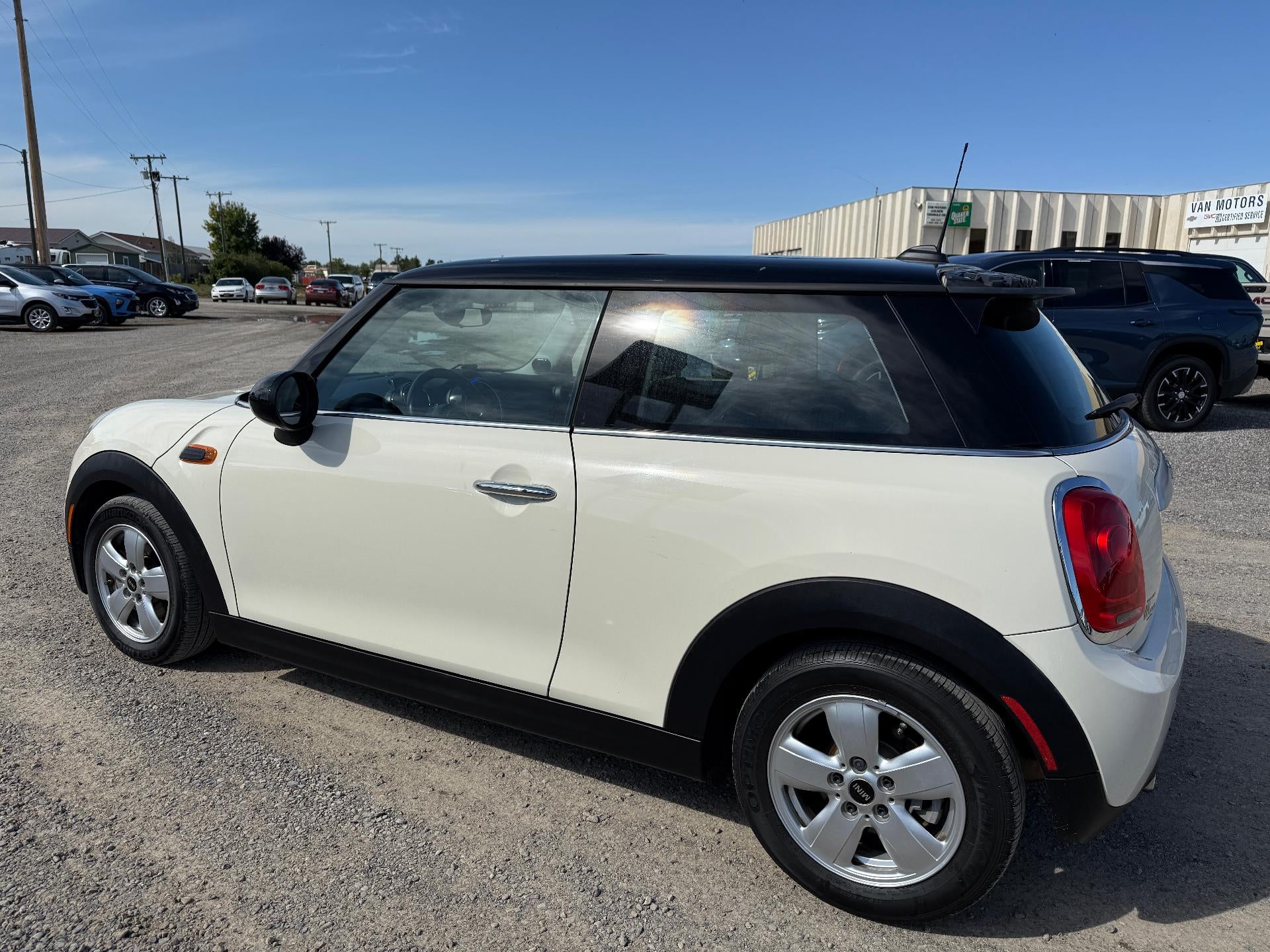 2015 MINI Cooper Hardtop Base